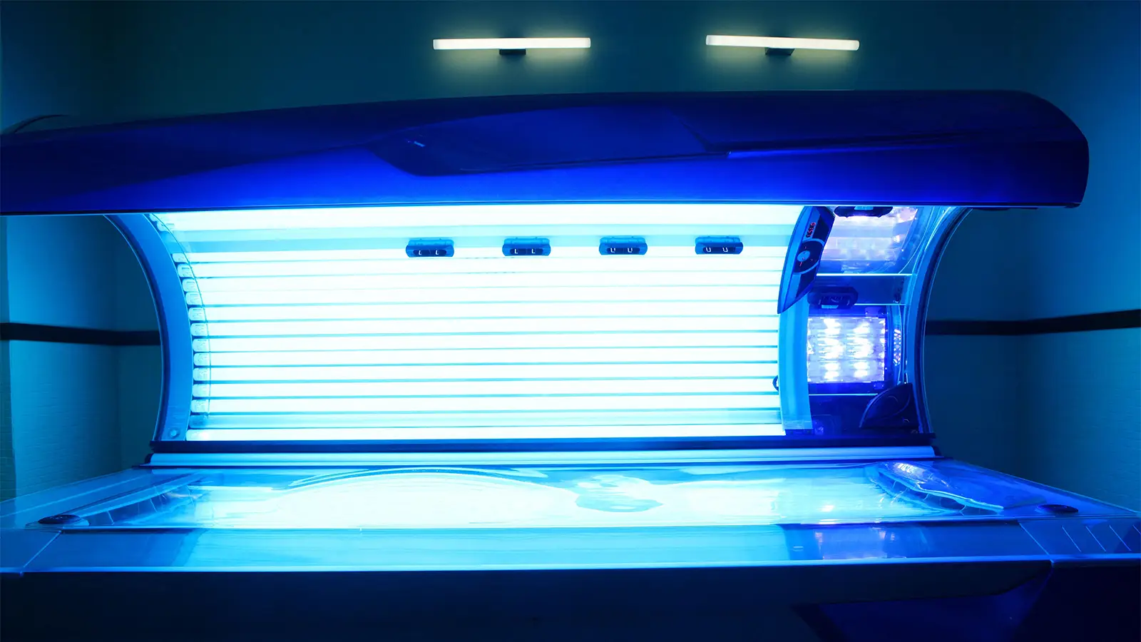 FDA Withdraws Proposal for Tanning Bed Age Limit