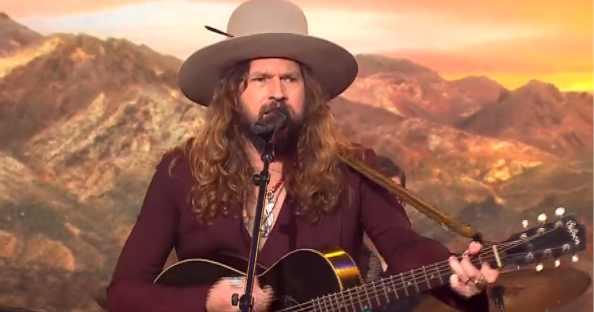 Saturday Sessions: Jay Buchanan performs "Deep Swimming"
