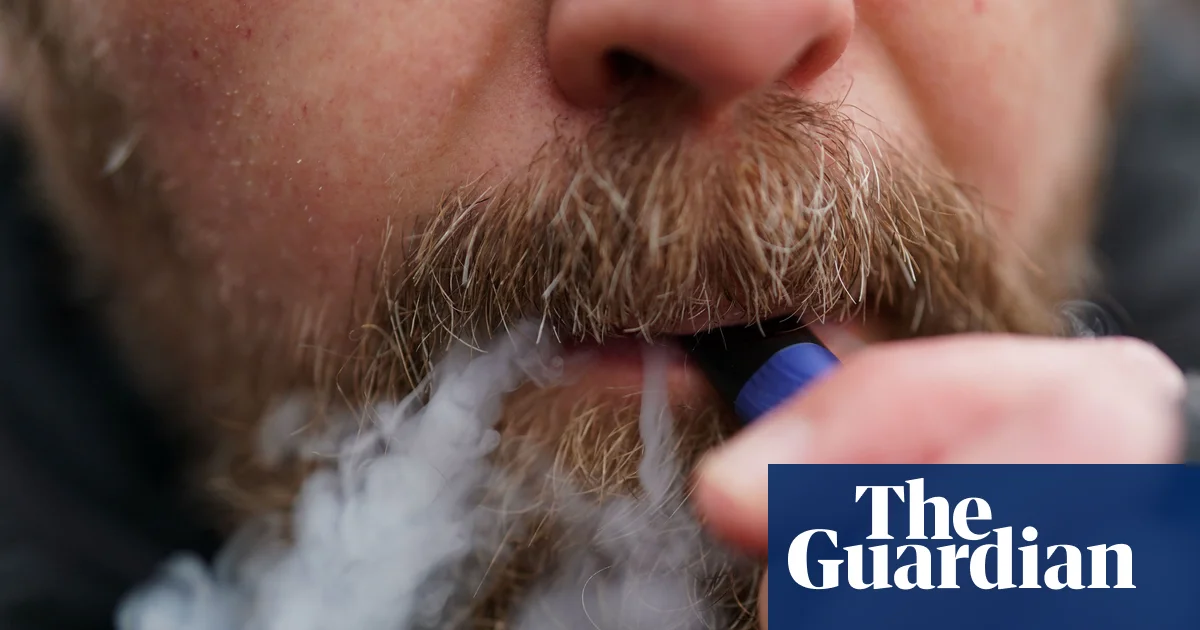 Vaping likely to cause lung and oral cancer, Australian researchers find in new review of evidence | Vaping