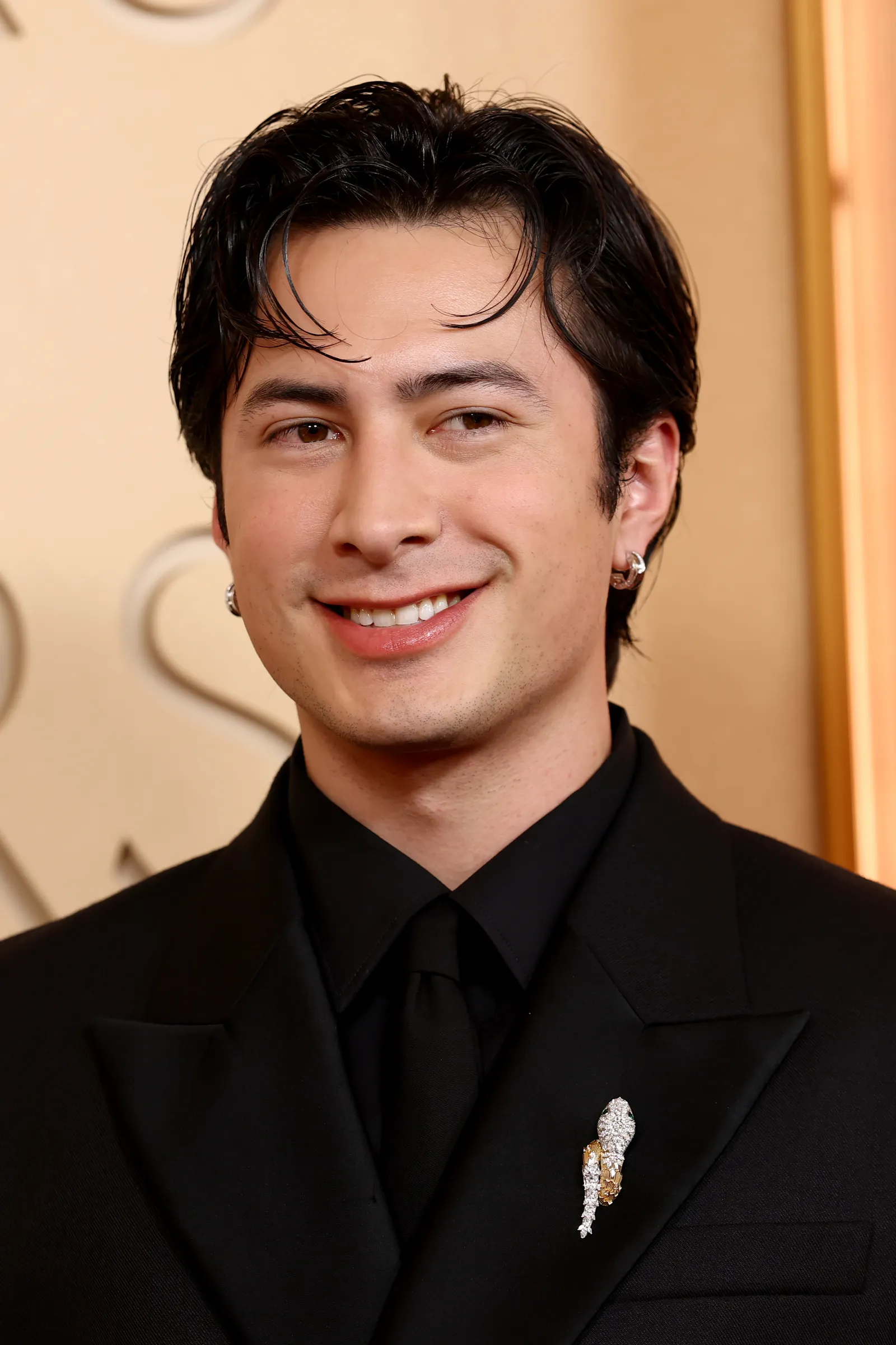 How Hudson Williams Achieved His ‘Heartthrob Glow’ for the 2026 Oscars