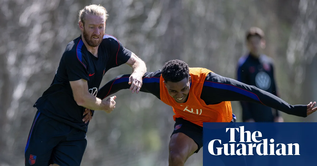 Sudden center-back shortage offers USMNT a chance to try World Cup-style adjustments | USA