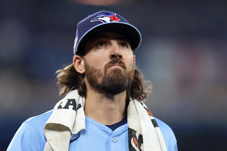 Yankees’ Former All-Star Makes Contract Decision With Demotion Looming