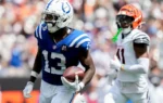 Colts re-sign own veteran free agent wide receiver