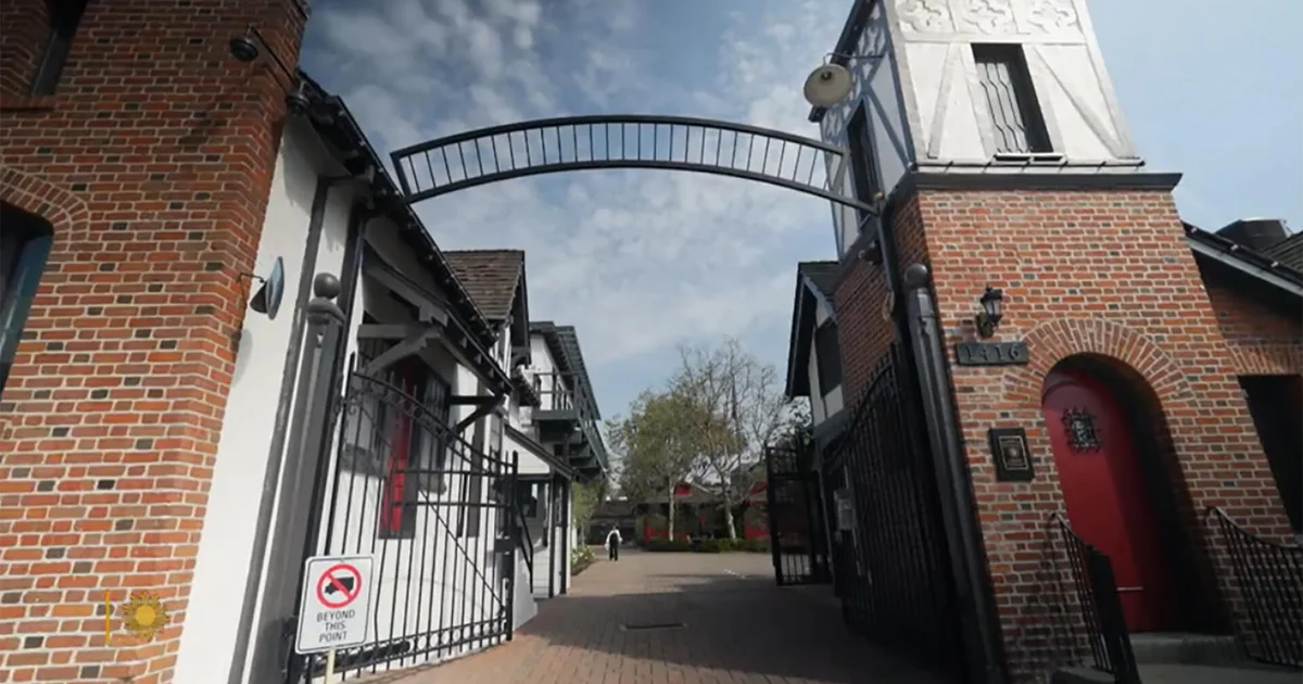 A Hollywood landmark preserved - CBS News