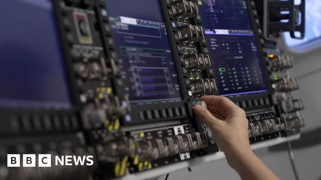 Astronaut training for Nasa’s moon mission