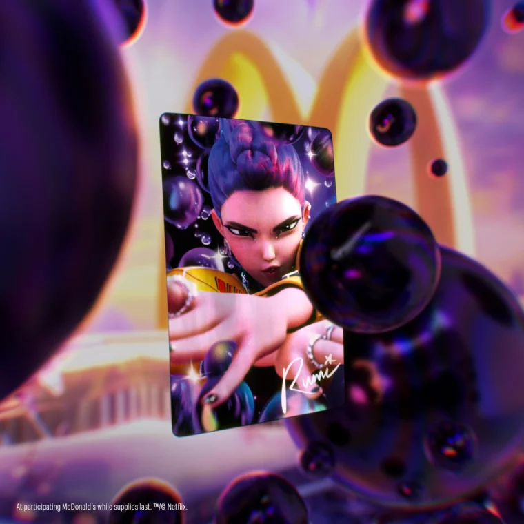 The HuntrX photocard.