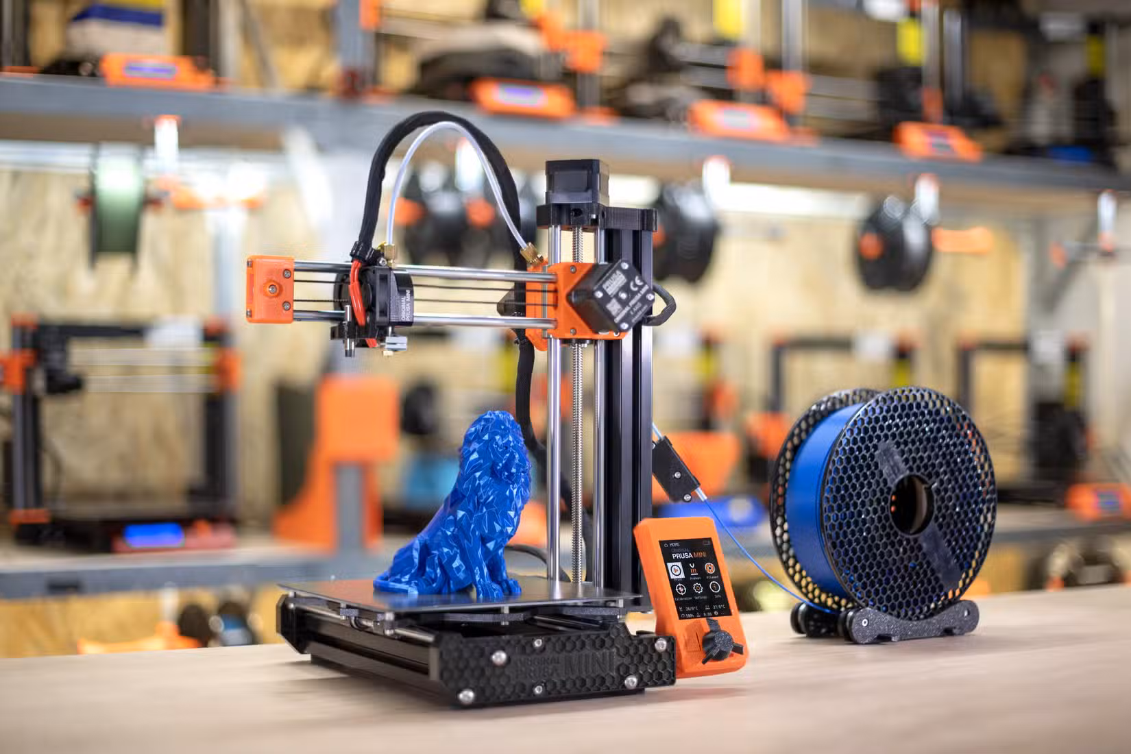 Prusa MINI+ with a lion 3D print.