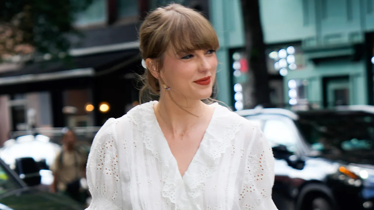 Taylor Swift Perfected Spring’s White Silk Skirt Trend Without Looking Too Bridal