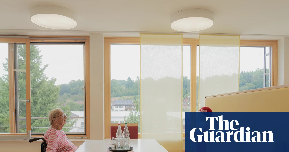 Emma the joke-telling robot cracks up the care home: Paula Hornickel’s best photograph | Art and design