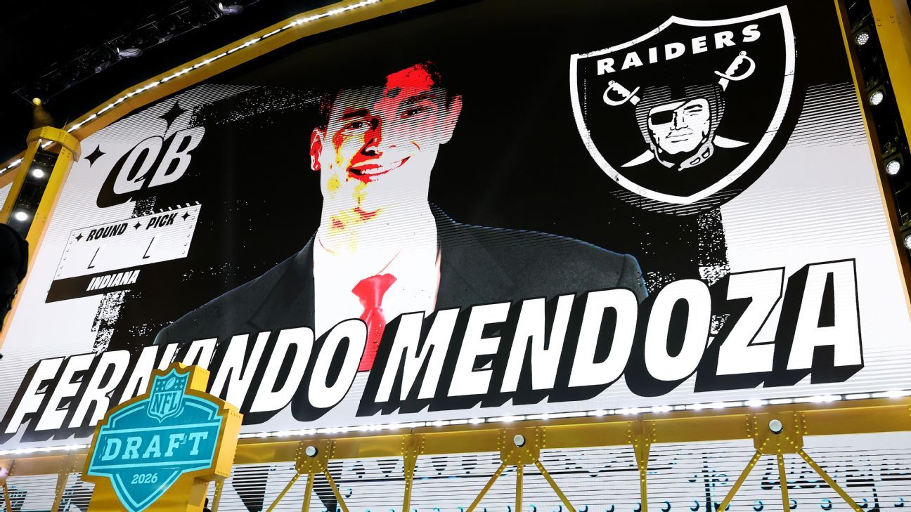 Fernando Mendoza celebrates No. 1 pick selection with LinkedIn post