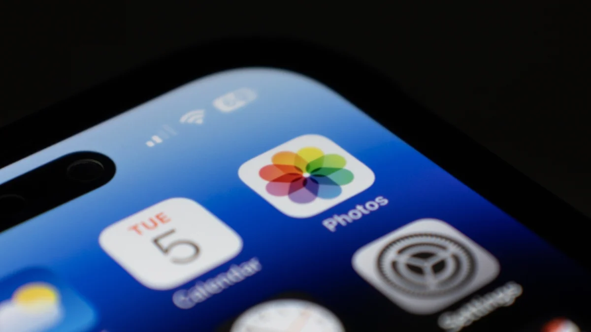 These New AI Editing Tools May Be Added to the Photos App in iOS 27