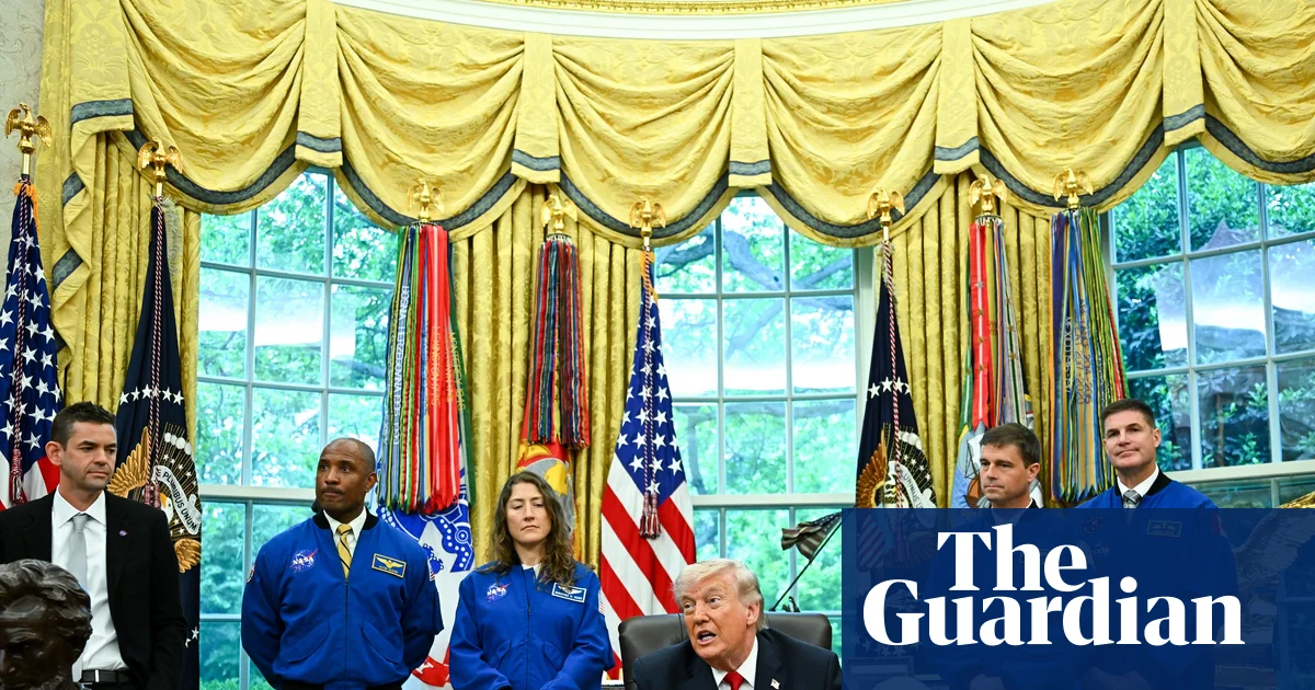 Trump hosts crew of historic Artemis mission: ‘I would have had no trouble making it’ | Artemis II