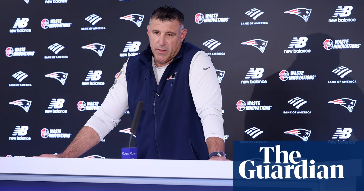 Patriots back coach Vrabel’s ‘leadership’ as new photos with NFL reporter Russini emerge | NFL