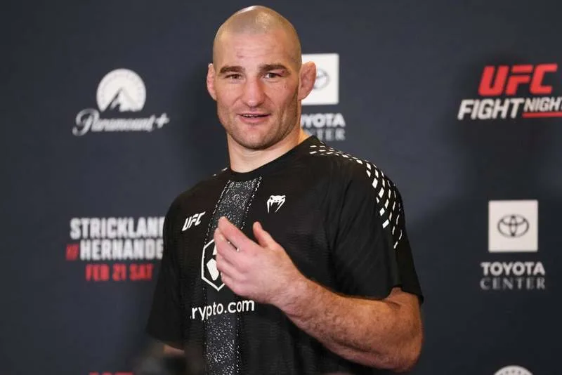 Sean Strickland slammed over behaviour as young fan asked for photo