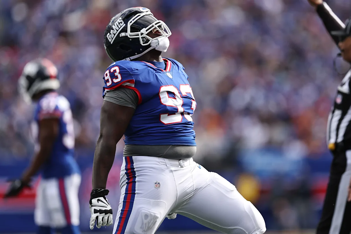 Tampa Bay Buccaneers signing ex-New York Giants DL Rakeem Nunez-Roches