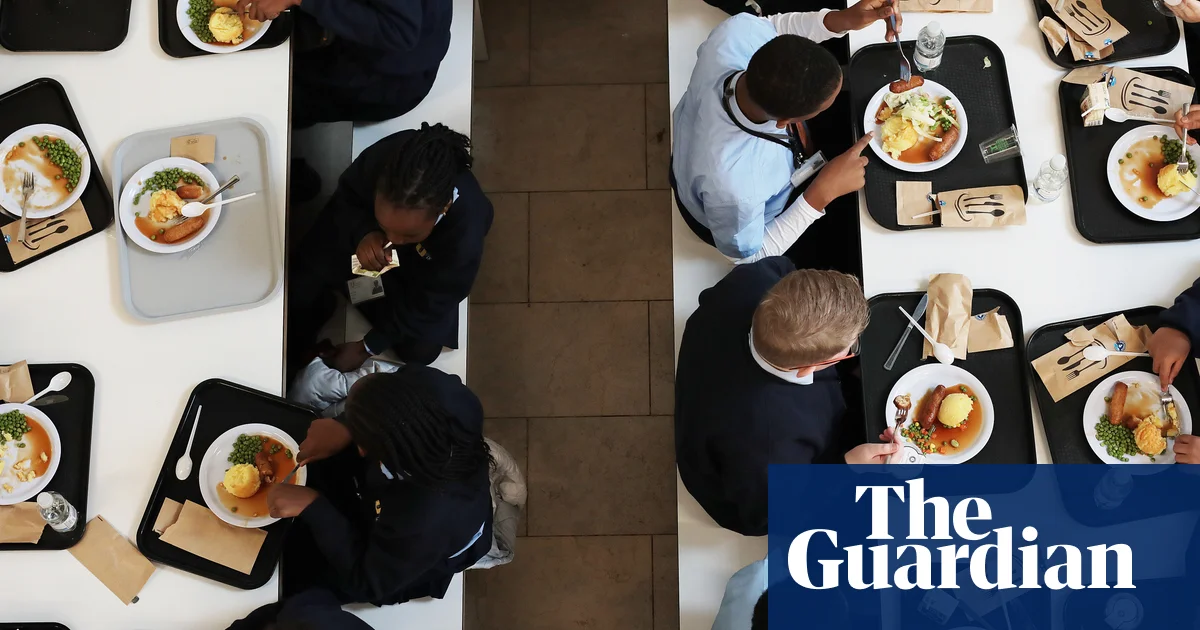 Almost half of primary teachers in England see pupils with eating disorders, survey finds | Education