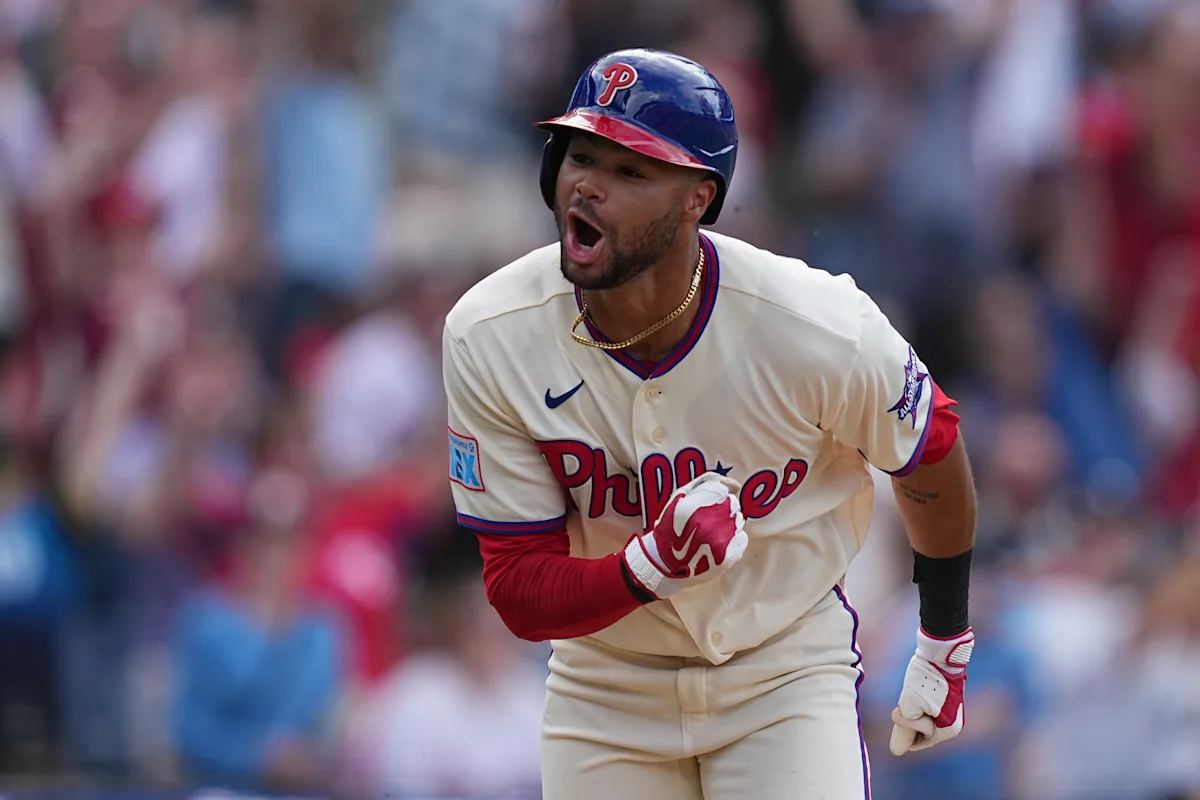 Justin Crawford and Edmundo Sosa lead Phillies past Nationals in 10 innings