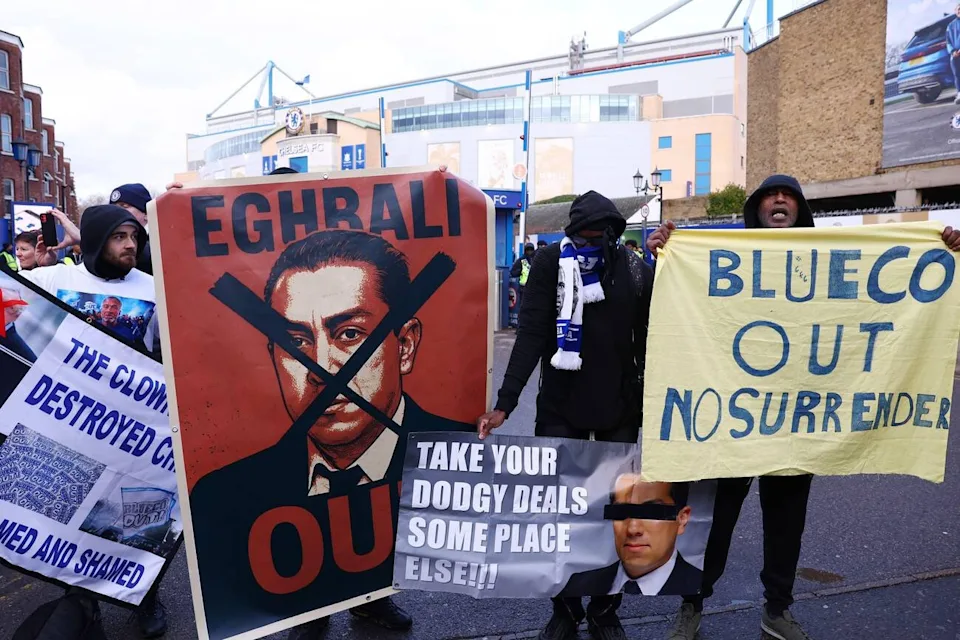 Joe Cole says Chelsea fans dislike the owners and there’s “a massive protest” next week