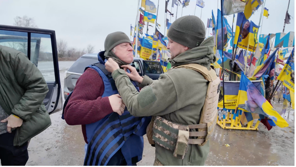 Paramount's 5 Sends Boris Johnson To The Ukraine/Russia Frontline