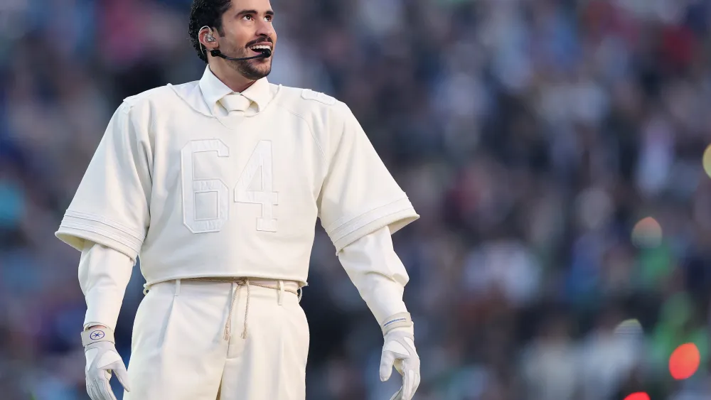 Latin Music's 2025 U.S. Revenue Topped $1 Billion, Per RIAA Report