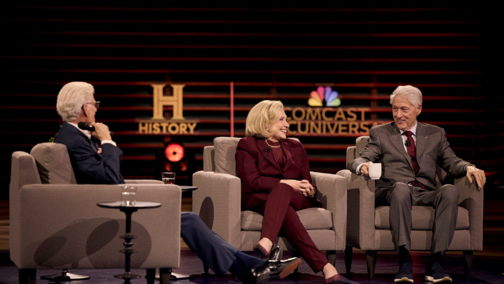 Bill Clinton Questioned Ted Danson's Intentions With Mary Steenburgen