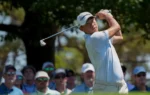 Collin Morikawa battles through back issues to top-10 at the Masters