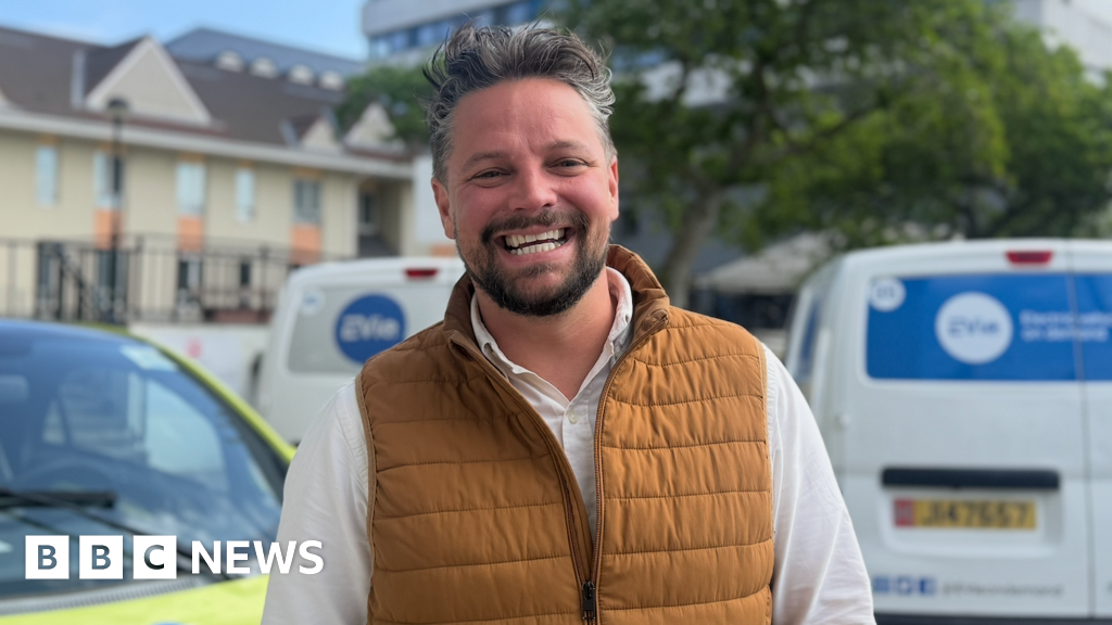 Calls to revive Jersey driverless car plans