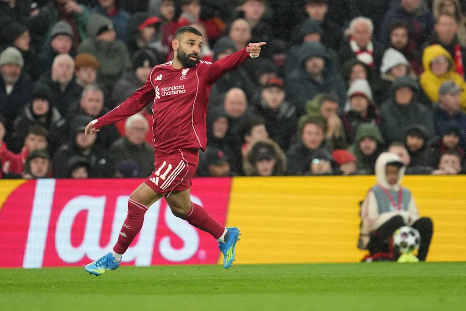 Mohamed Salah came on in Ekitike's place (AP)