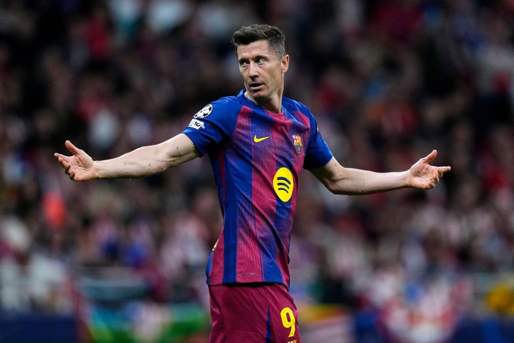 The brilliant Robert Lewandowski is facing a career without a fitting curtain call