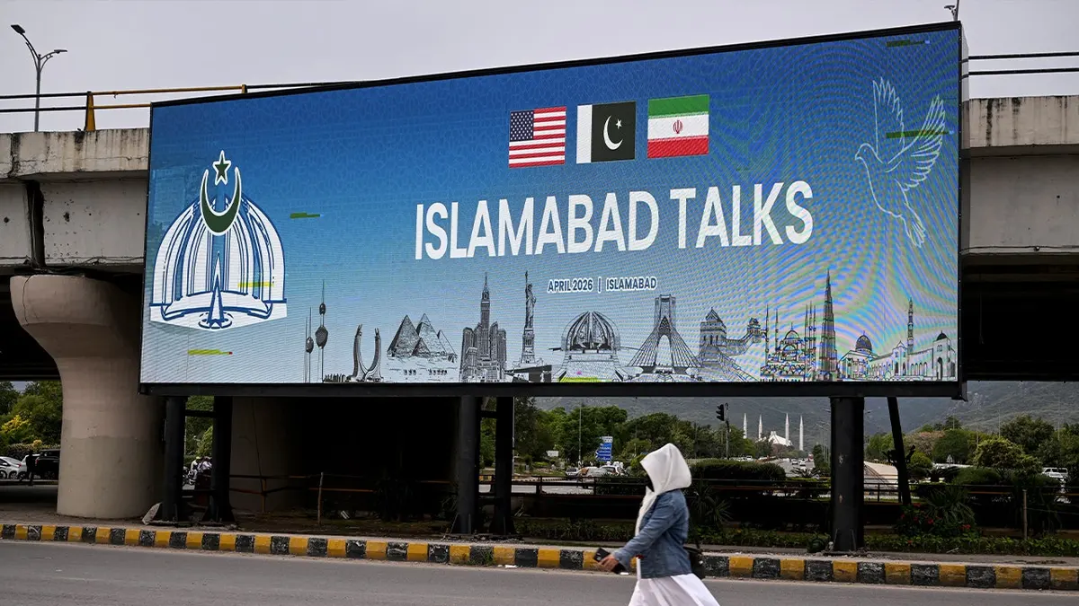 A cloud of uncertainty hung April 10 over the scheduled start of talks in Pakistan between the United States and Iran,.