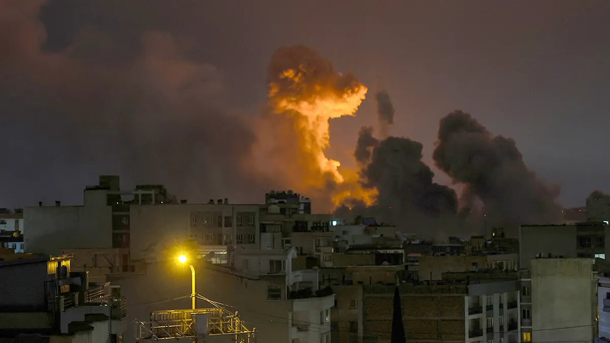 Plume of smoke in Tehran, Iran