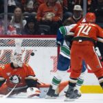 Ducks fall to Canucks as playoff berth remains just out of reach
