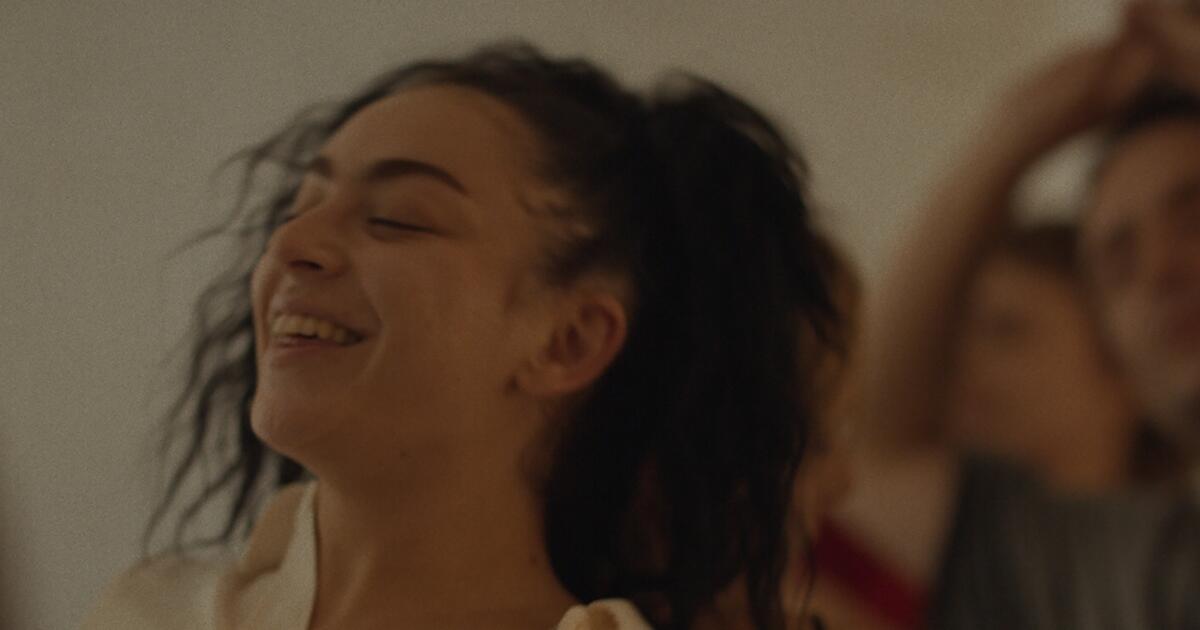 'Erupcja' review: Charli XCX should definitely continue acting