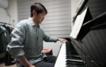 After a paralyzing stroke, a South Korean pianist recreates himself as a one-handed performer