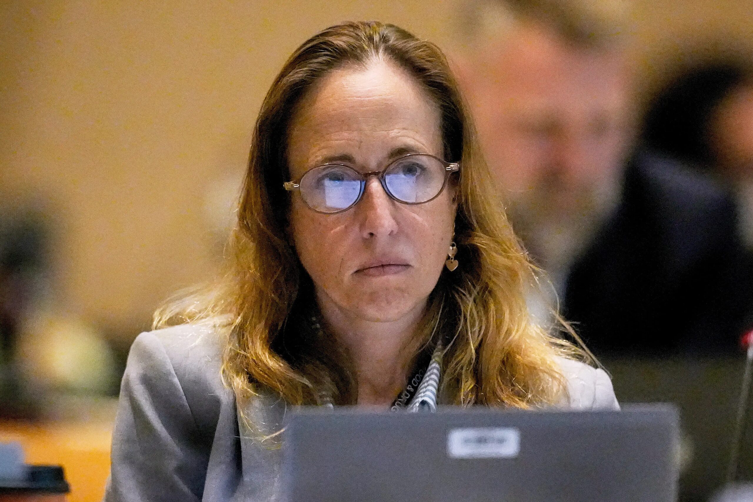 FDA Official Who Scrutinized COVID Shots, Antidepressants Is Out in Latest Shake-Up
