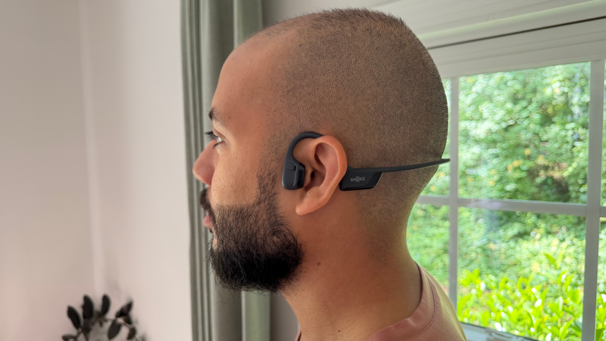 The Shokz OpenRun Pro 2 Are $40 Off Right Now