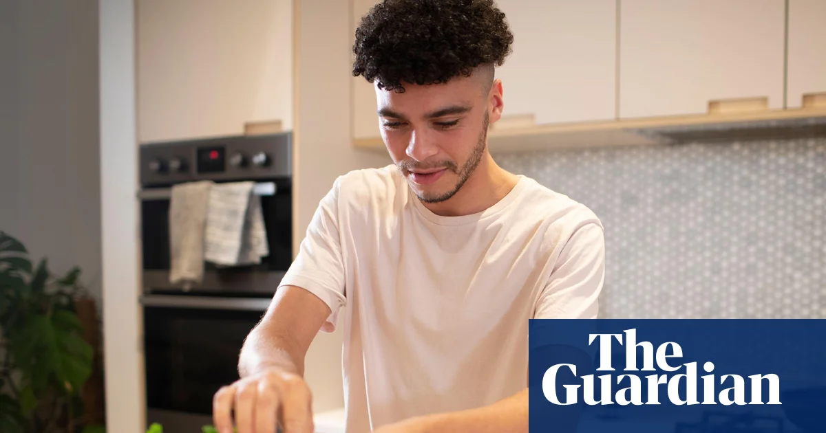 Cook more at home to reduce ultra-processed food intake, say cardiologist groups | Ultra-processed foods