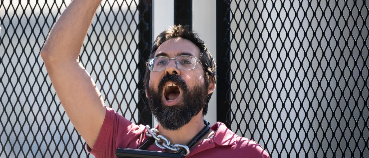 Lone Bridge Protester Guido Reichstadter Takes On War And AI
