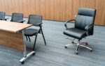 The Keys to Succeeding Under a New Manager
