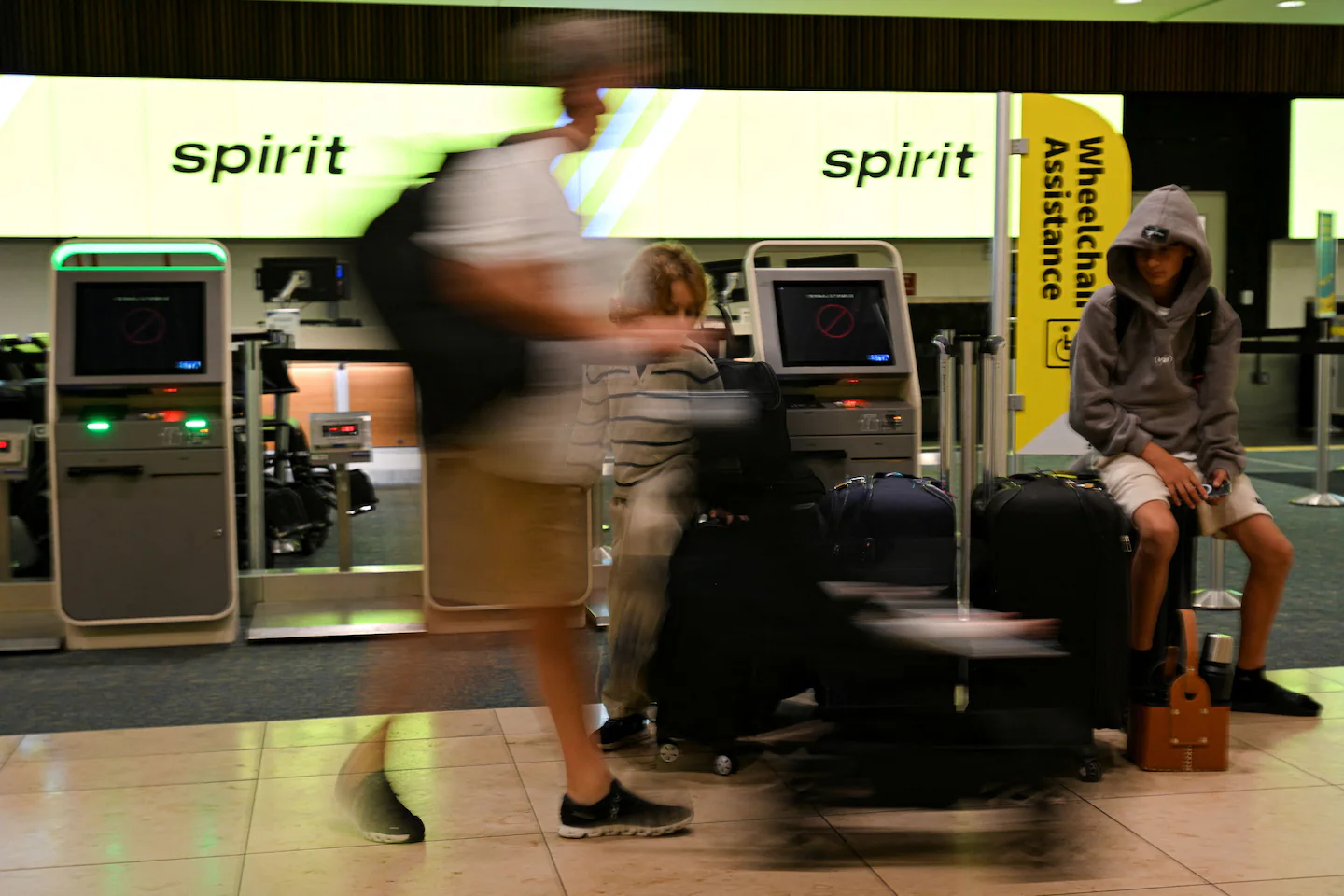 How do I get a Spirit Airlines refund? Here’s what to know on the airline shutdown.