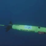 Underwater robot tracks sperm whale conversations in real time